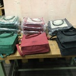 Ca. 15x Verschillende tassen Enrico Benetti, diverse kleuren