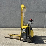 Reach pallettruck, Jungheinrich, EJC125, geel, Elektrisch