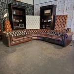 Hoekbank Chesterfield, Chesterfield, bruin