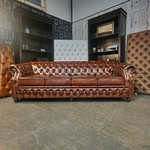 4-Zits Chesterfield, Charleston, bruin