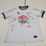 Voetbalshirt NEC Robey, wit, gesigneerd, M