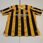Voetbalshirt Vitesse Robey, geel/zwart, gesigneerd, XL