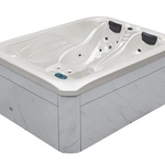 Outdoor Spa Vonato, Fayona, wit bad / witte zijkant