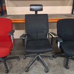 Partij bureaustoelen, O.a. Ahrend