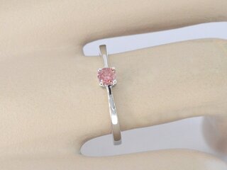 Witgouden ring met roze diamant (gecertificeerd)