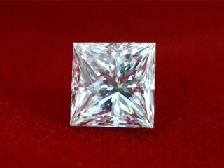 Diamant – 0.72 karaat echte diamant (gecertificeerd)