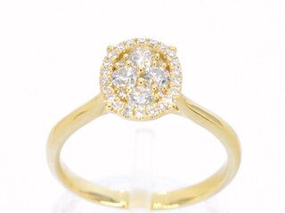 Gouden ring met diamanten in ovaal vorm