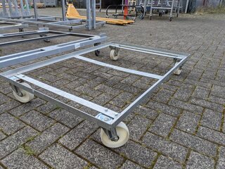 3x Verrijdbaar frame Altrex