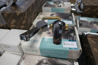 2x Wastafelkraan Xenz, Ebro, chroom