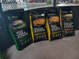 4x Zak hondenvoer Profine, Adult