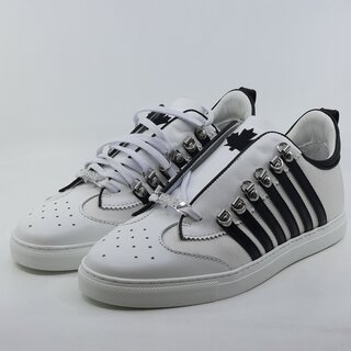 Paar sneakers, maat 44 Dsquared2, Tagua