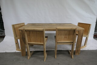 Unieke tafel met 4x unieke stoelen Max Jungblut