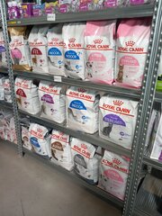 Ca. 24x Zak kattenvoer brokjes Royal Canin