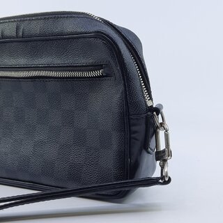 Handtas Louis Vuitton