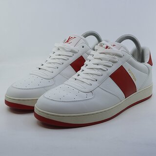 Paar sneakers, maat 6 Louis Vuitton, MS1109