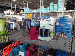 Partij honden accessoires o.a. Nobby, Trixie