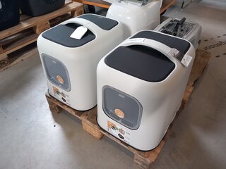 3x  Kattentoilet en 1x vervoerkooi O.a. RothoMypet