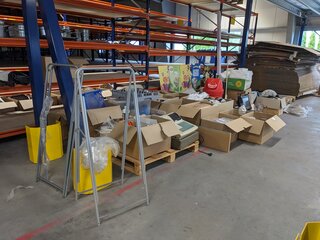 Partij diverse horeca benodigdheden