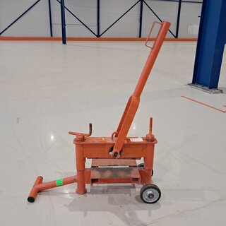 Tegel-/klinkerknipper European Machinery Group, BS330, bouwjaar 2016