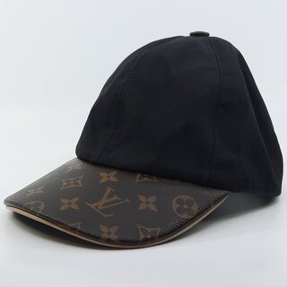 Pet, maat M, M76528