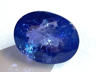 Tanzaniet - 10.20 karaat natuurlijke Tanzaniet (gecertificeerd)