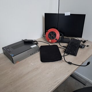 Computer met beeldscherm en toetsenbord Lenovo, Acer, 90GA, bouwjaar 2