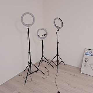 3x Led ringlicht op standaard