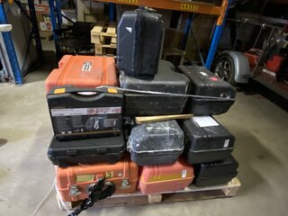Partij diverse opbergkoffers