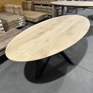 Eettafel massief eiken