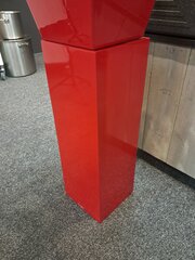 Plant in design zuil