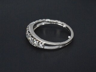 Witgouden ring met diamanten