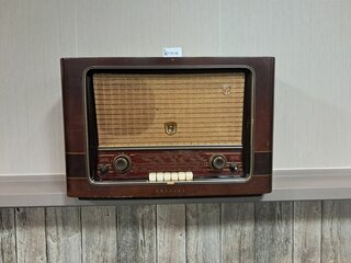 Nostalgische decoratieve radio Philips
