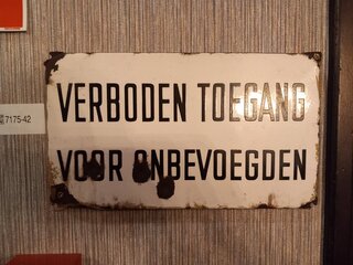 Geëmailleerde wandbord