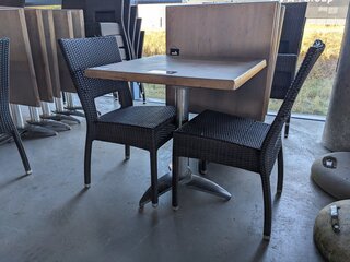 4x Terrastafel met 8x stoel