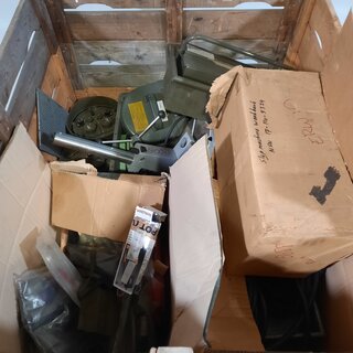 Divers gereedschap en garageinventaris