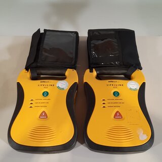 2x AED Defibtech, Lifeline AED
