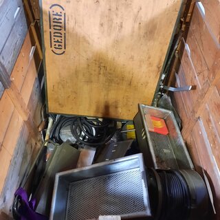 Divers gereedschap en garageinventaris