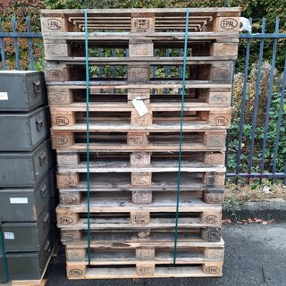 13x Pallet  o.a Euro