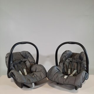 2x Kinderzitje Maxicosi