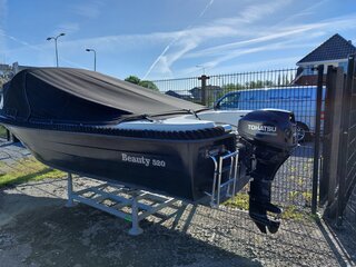 Sloep Beauty 520