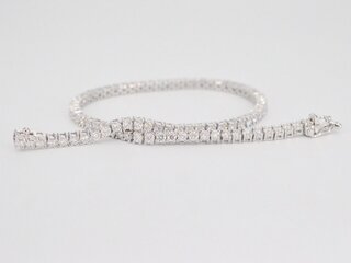 Witgouden tennisarmband met 3.00 carat diamanten