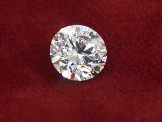 Diamant - 0.50 carat briljant geslepen diamant met een GIA certificaat