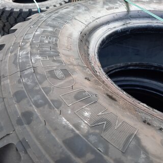 4x Vrachtwagenband Michelin, XZL