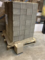 ca. 300x verzenddozen 26x22x22cm Bruin