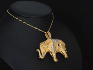 Gouden olifant zeer groot uitgevoerd