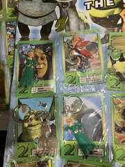 Ca. 40x Shrek2 Kaarten en Sleutelhangers set