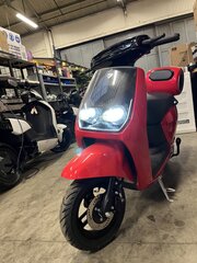 Elektrische scooter 25 km p/u Edrive, Milano, rood