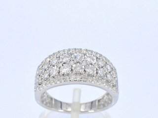 Witgouden ring met briljanten 1.00 carat