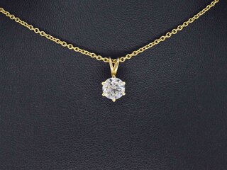 Gouden hanger met diamant met HRD certificaat