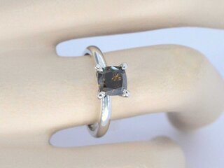 Witgouden solitair ring met diamant